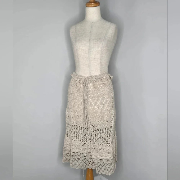 Handmade Crochet Knee-length Peek Through Skirt sz M - Picture 1 of 4
